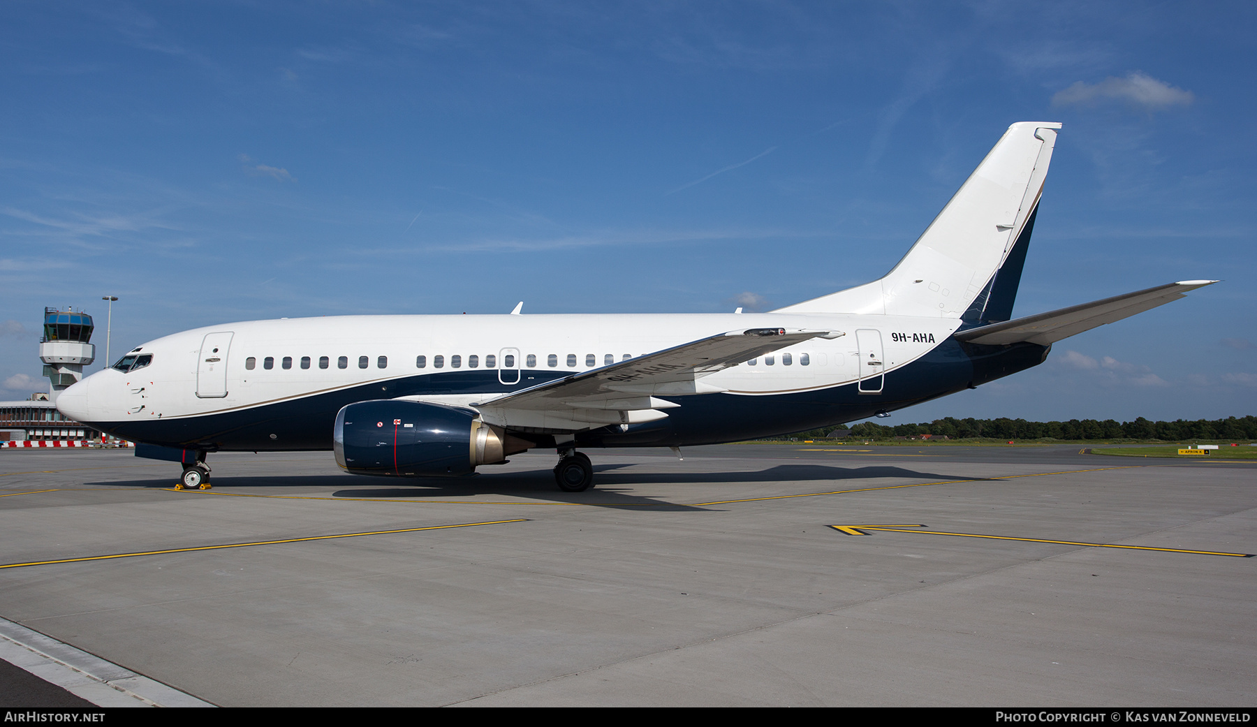 Aircraft Photo of 9H-AHA | Boeing 737-505 | AirHistory.net #606723