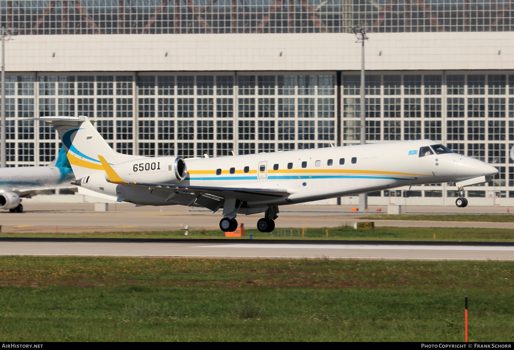 Aircraft Photo of 65001 | Embraer Legacy 650 (EMB-135BJ) | Kazakhstan - Air Force | AirHistory.net #606788