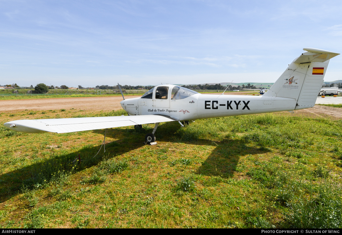 Aircraft Photo of EC-KYX | Piper PA-38-112 Tomahawk | Club de vuelo Pegasus | AirHistory.net #606827