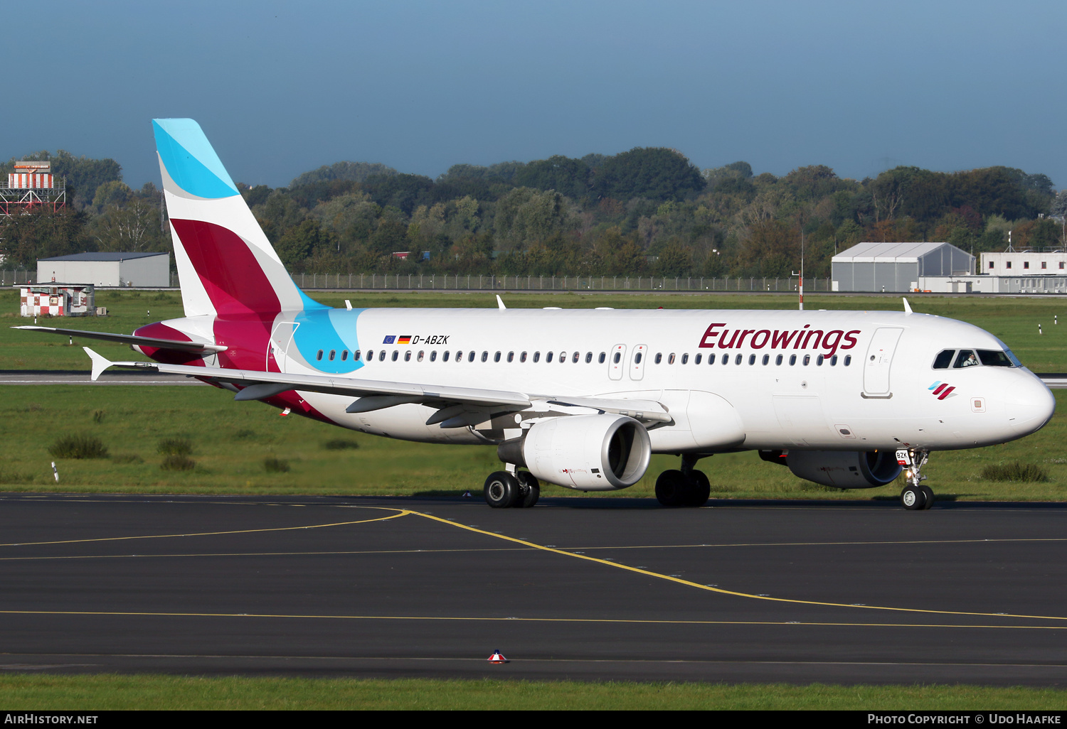 Aircraft Photo of D-ABZK | Airbus A320-216 | Eurowings | AirHistory.net #606874