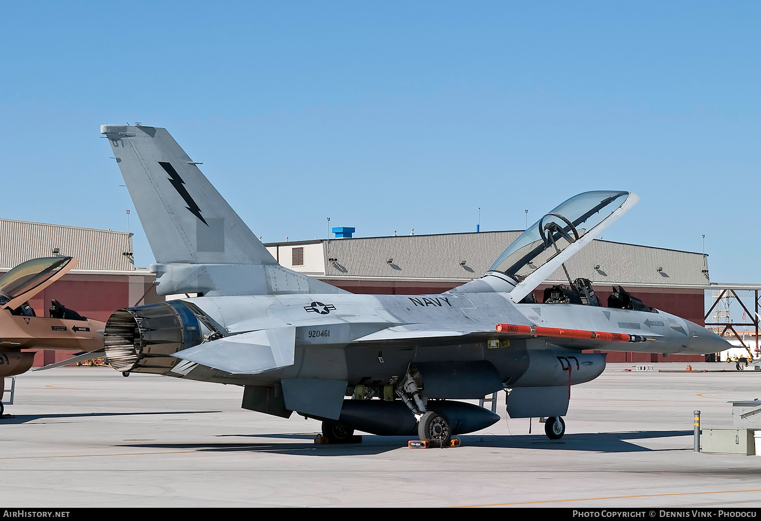 Aircraft Photo of 920461 | General Dynamics F-16B Fighting Falcon | USA - Navy | AirHistory.net #606936