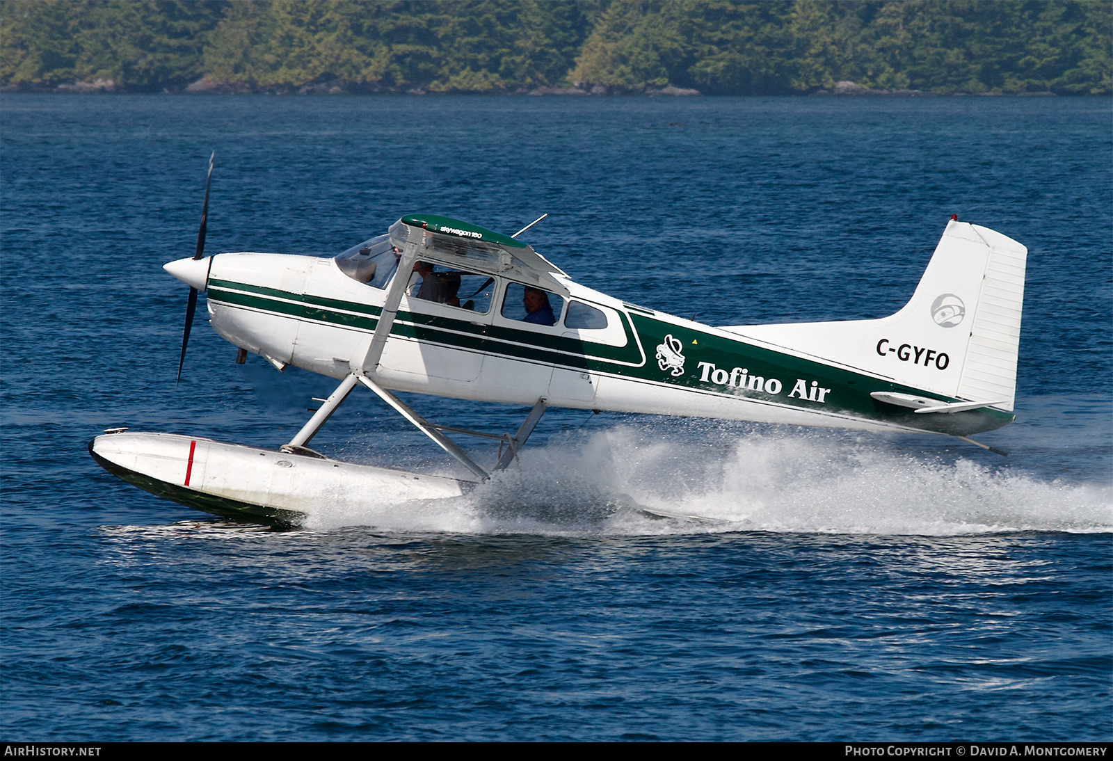 Aircraft Photo of C-GYFO | Cessna 180J Skywagon 180 | Tofino Air | AirHistory.net #607033
