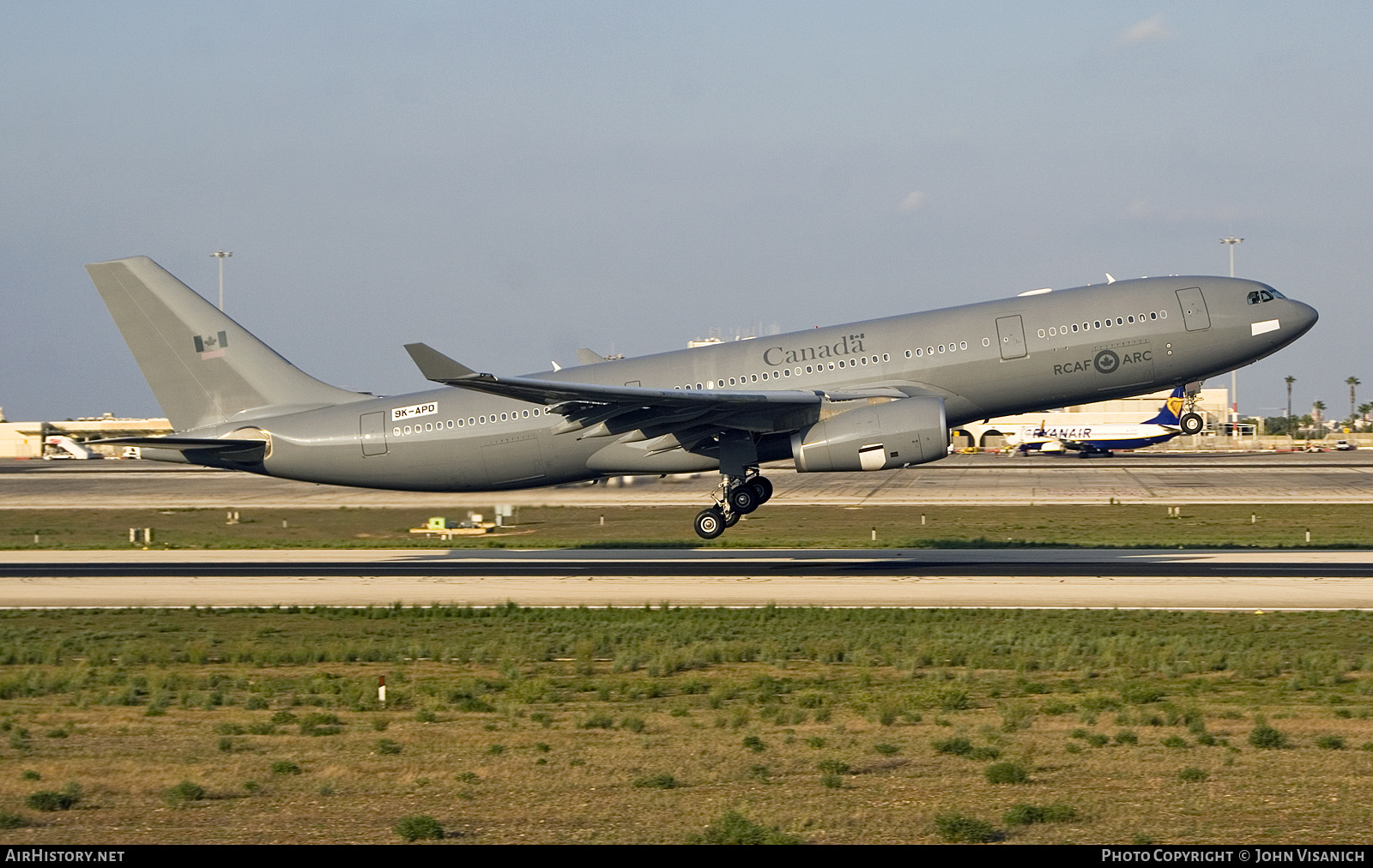 Aircraft Photo of 9K-APD / 330003 | Airbus A330-243 | Canada - Air Force | AirHistory.net #607074