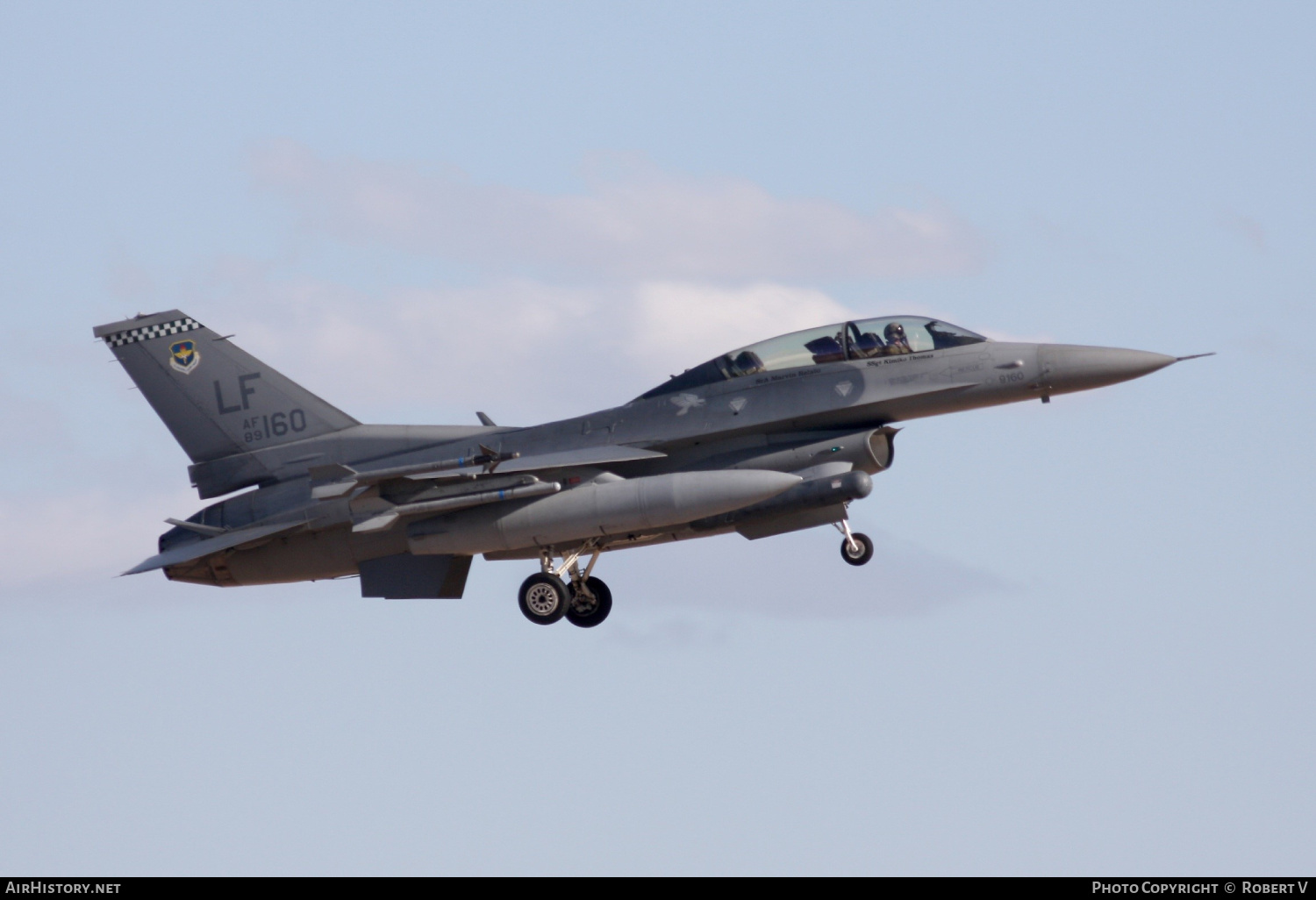 Aircraft Photo of 89-2160 / AF89-160 | General Dynamics F-16DM Fighting Falcon | USA - Air Force | AirHistory.net #607150