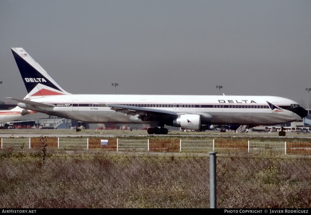 Aircraft Photo of N178DN | Boeing 767-332/ER | Delta Air Lines | AirHistory.net #607322