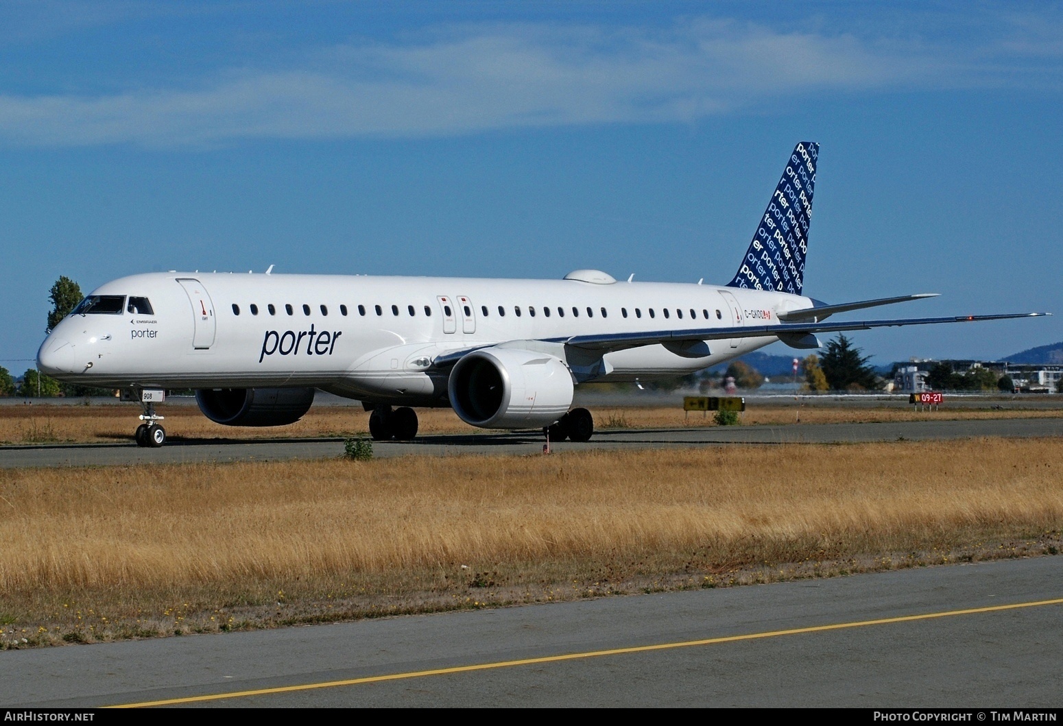 Aircraft Photo of C-GKQQ | Embraer 195-E2 (ERJ-190-400) | Porter Airlines | AirHistory.net #607341