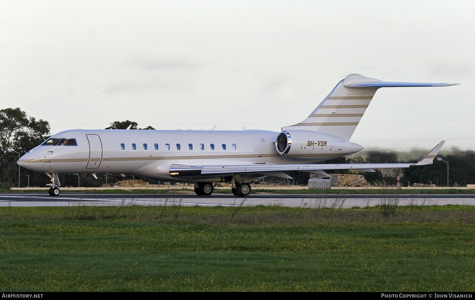 Aircraft Photo of 9H-VSM | Bombardier Global 5000 (BD-700-1A11) | AirHistory.net #607356