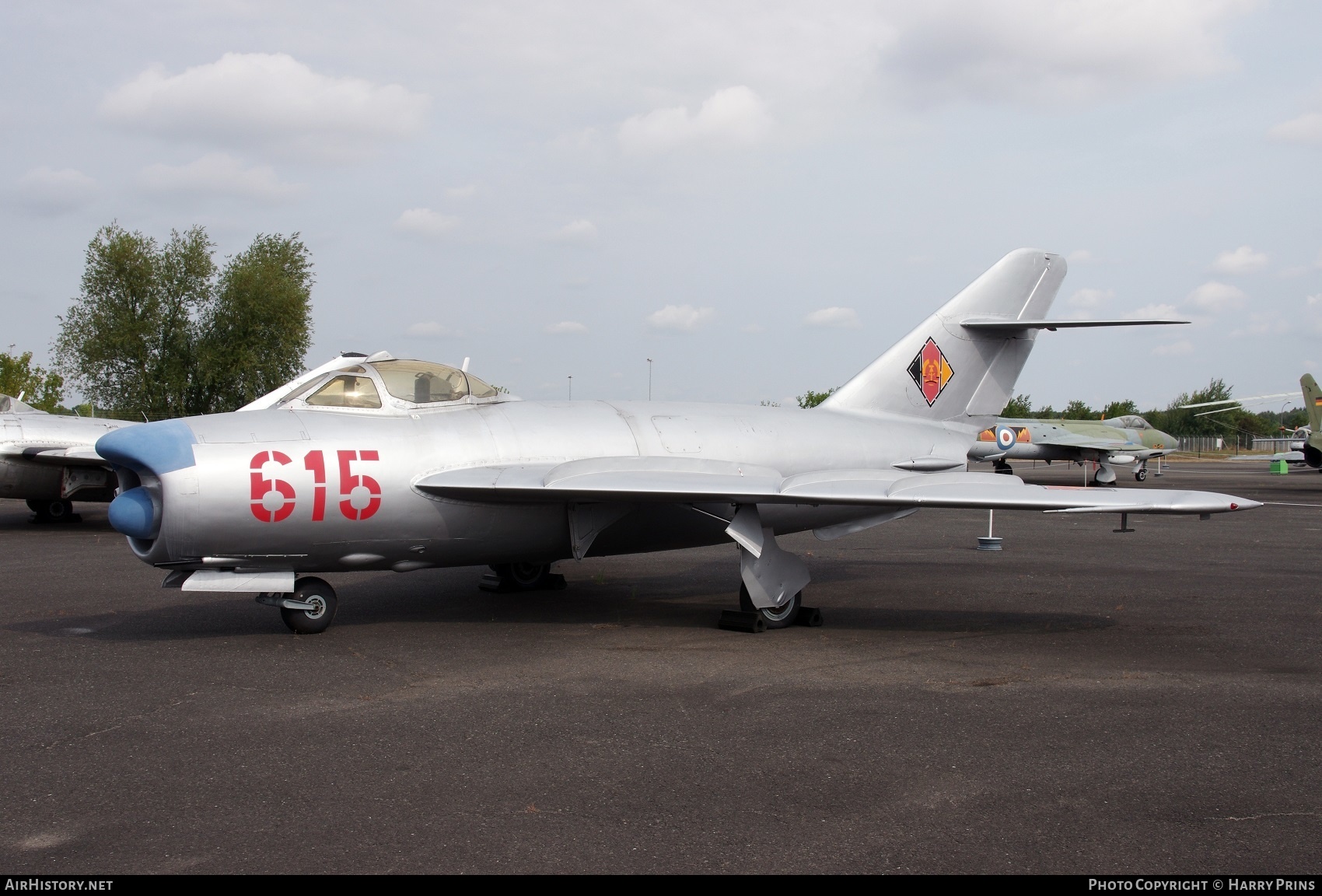 Aircraft Photo of 615 | PZL-Mielec Lim-5P (MiG-17PF) | East Germany - Air Force | AirHistory.net #607433