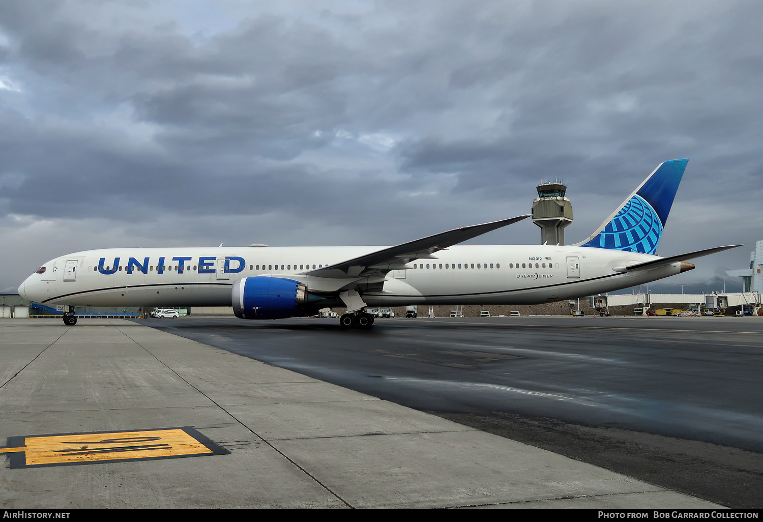 Aircraft Photo of N12012 | Boeing 787-10 Dreamliner | United Airlines | AirHistory.net #607536