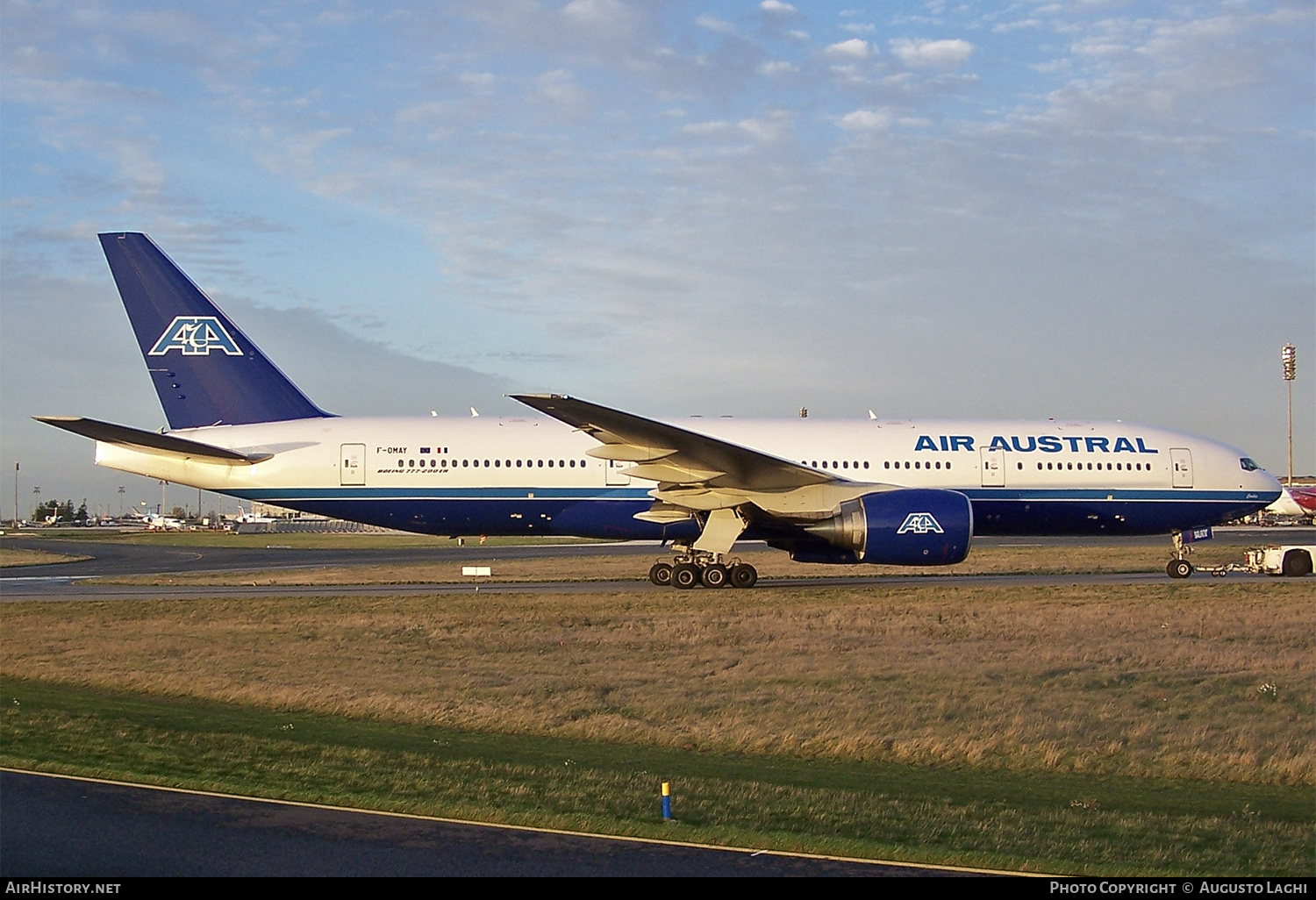 Aircraft Photo of F-OMAY | Boeing 777-2Q8/ER | Air Austral | AirHistory.net #607635