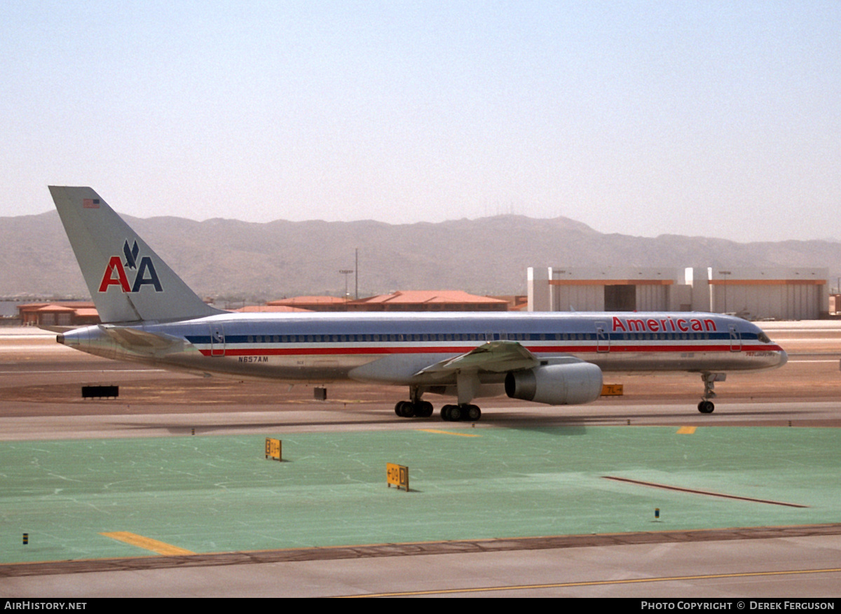 Aircraft Photo of N657AM | Boeing 757-223 | American Airlines | AirHistory.net #607657