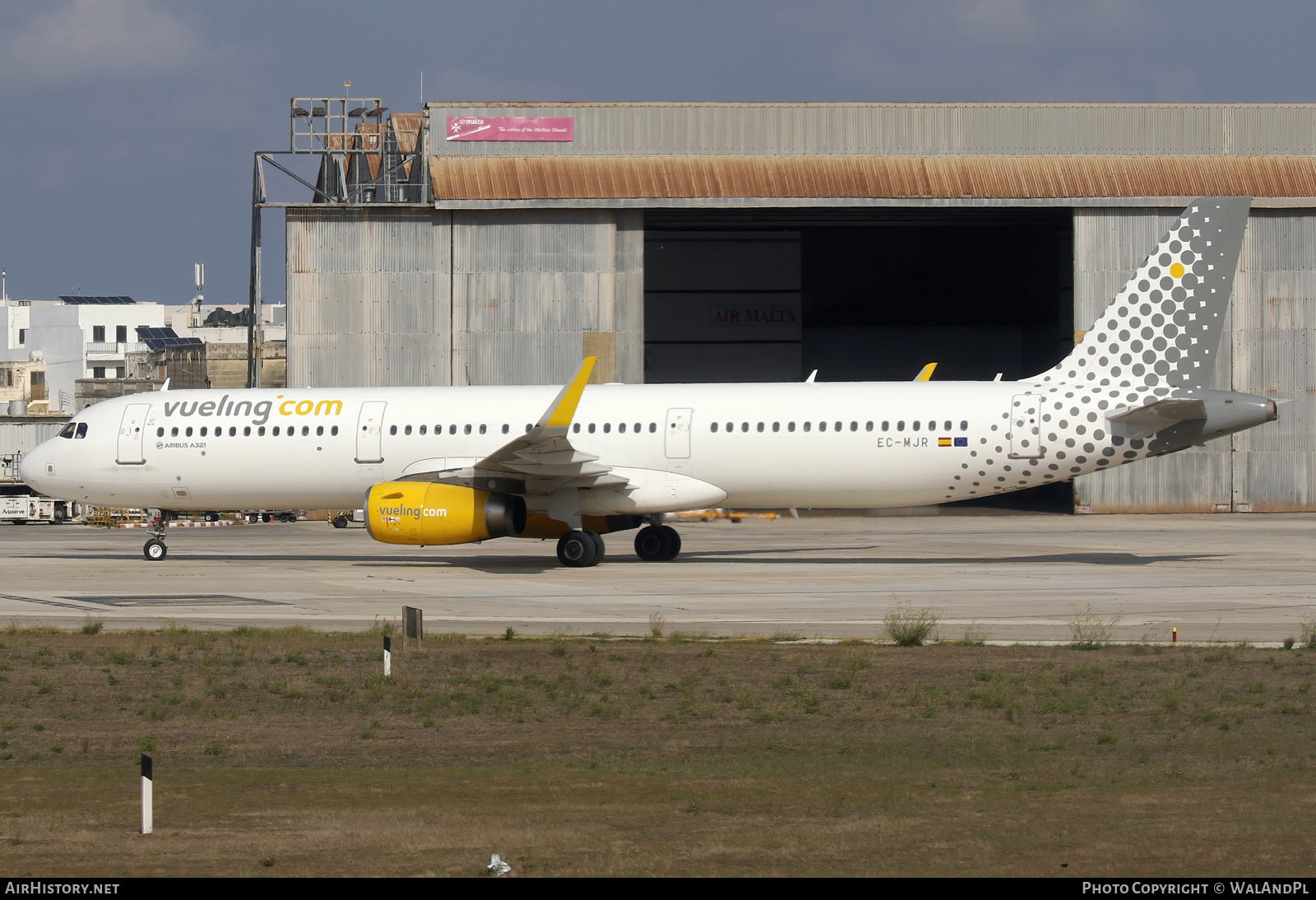Aircraft Photo of EC-MJR | Airbus A321-231 | Vueling Airlines | AirHistory.net #607695