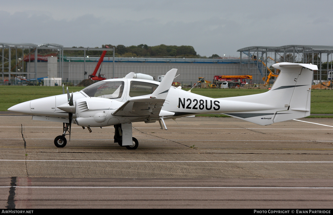 Aircraft Photo of N228US | Diamond DA42 Twin Star | AirHistory.net #607729