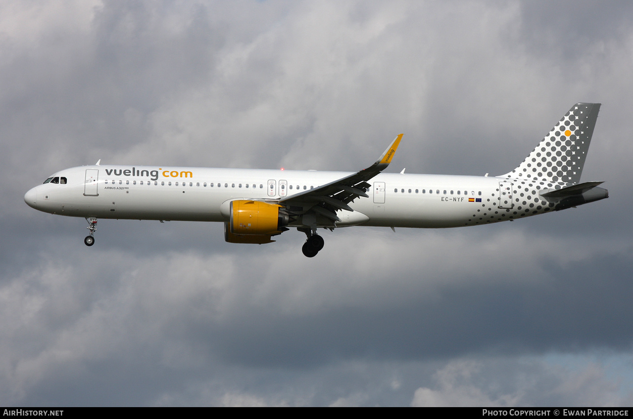 Aircraft Photo of EC-NYF | Airbus A321-271NX | Vueling Airlines | AirHistory.net #607736