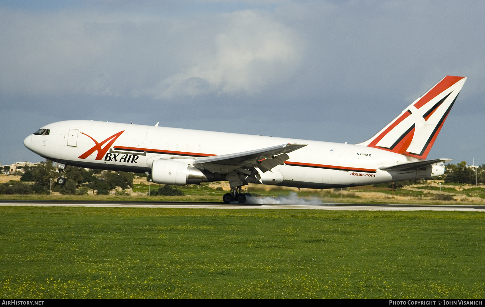 Aircraft Photo of N744AX | Boeing 767-232(BDSF) | ABX Air | AirHistory.net #607778