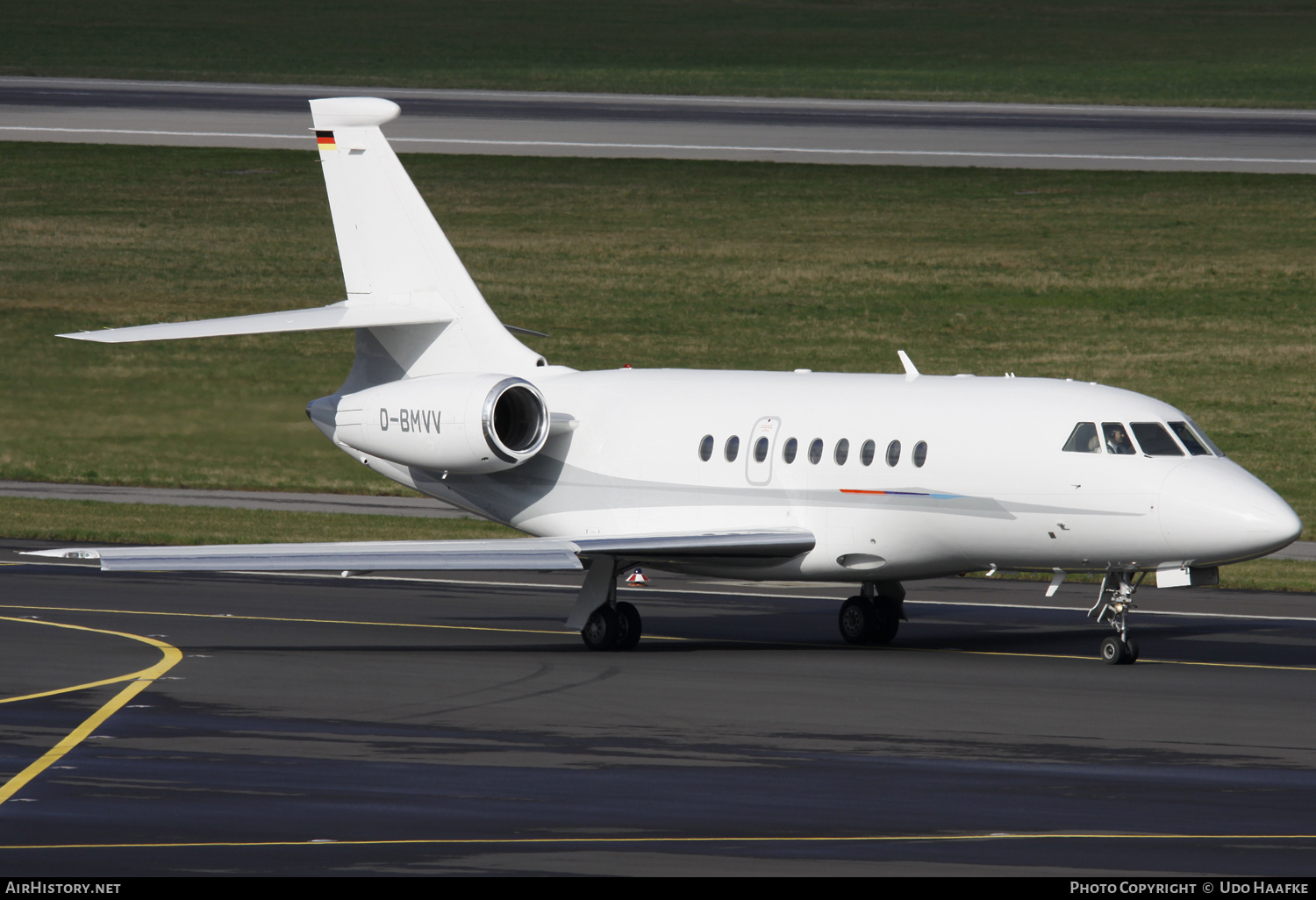 Aircraft Photo of D-BMVV | Dassault Falcon 2000EX EASy | AirHistory.net #607817