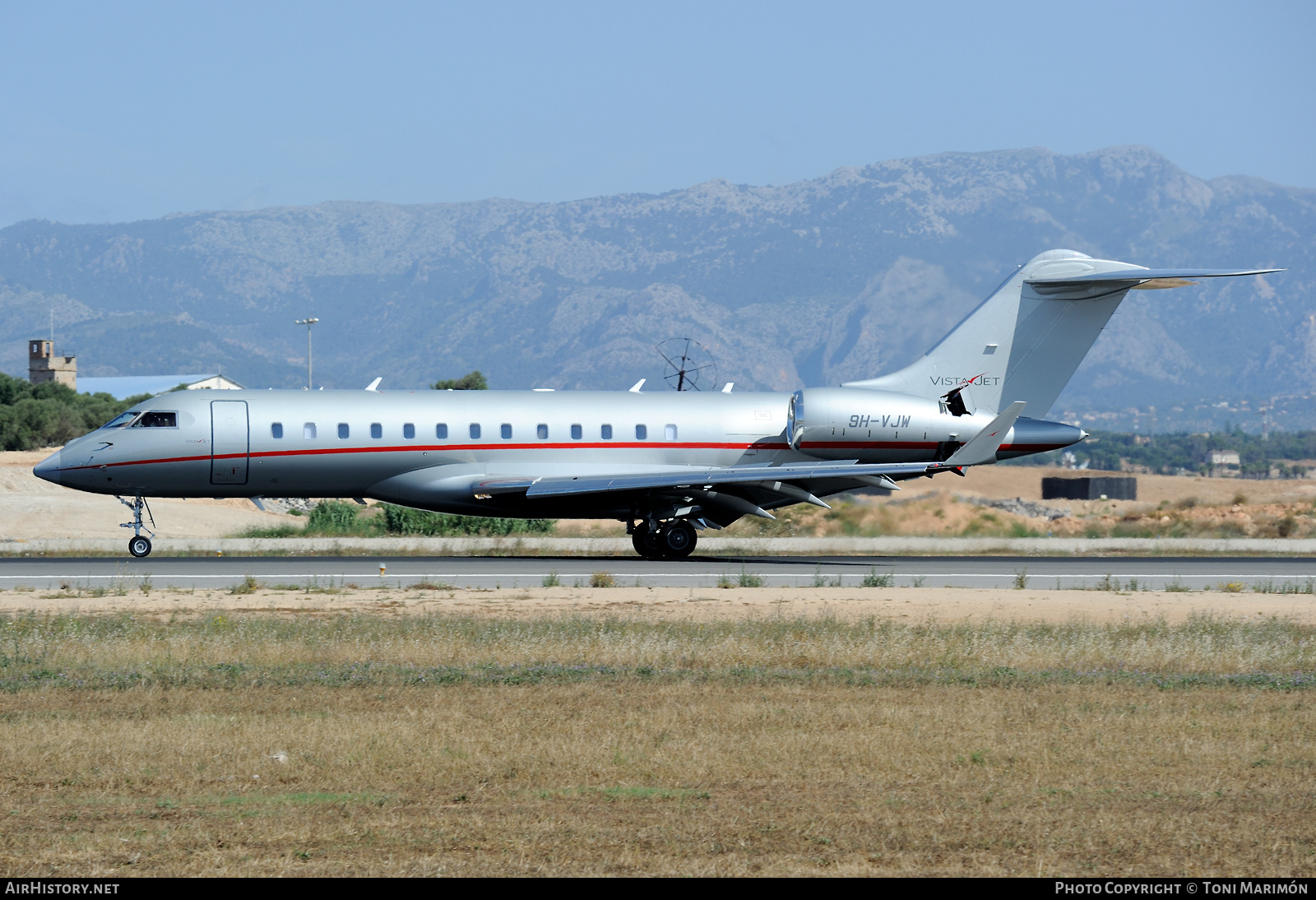 Aircraft Photo of 9H-VJW | Bombardier Global 6000 (BD-700-1A10) | VistaJet | AirHistory.net #607948