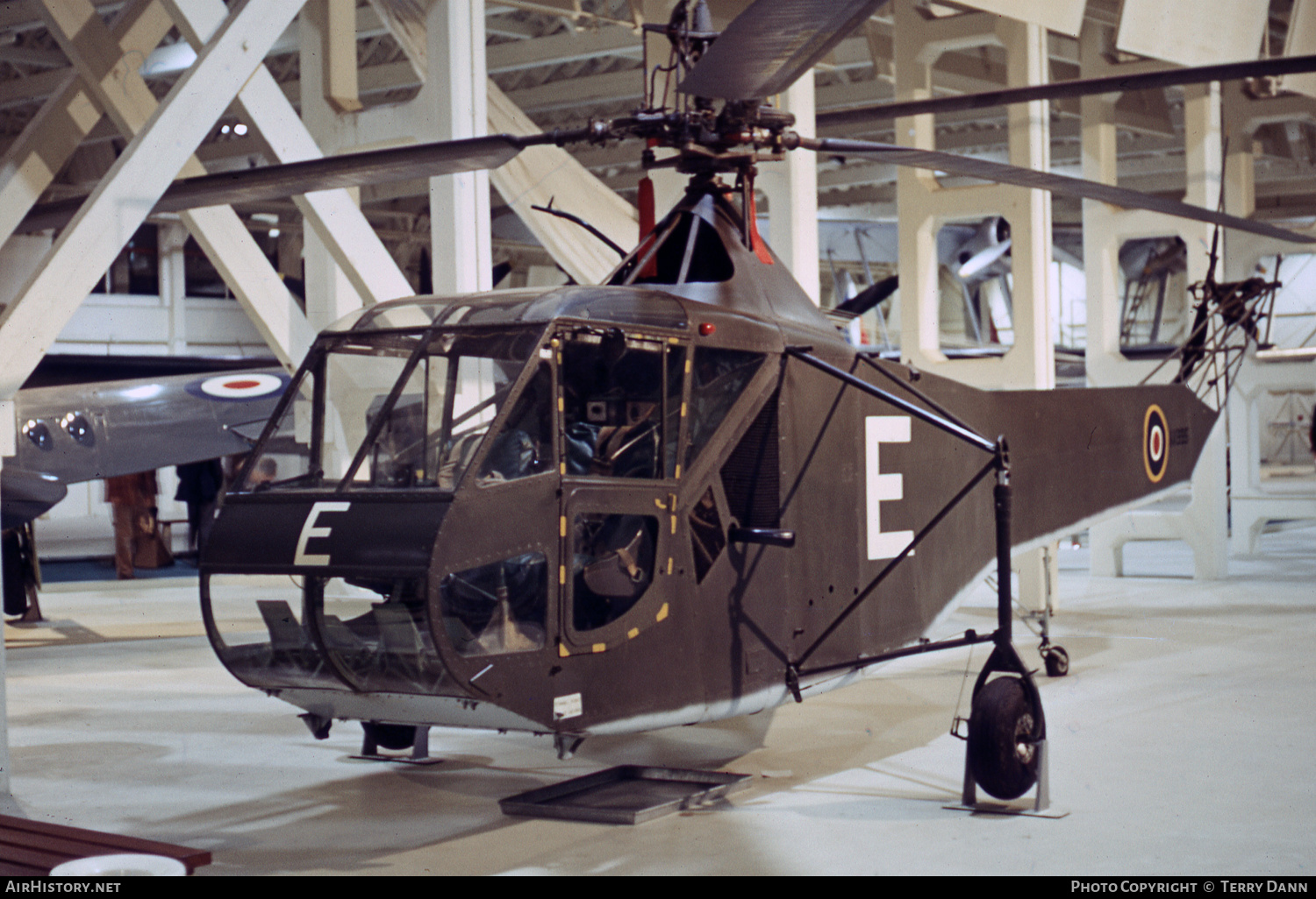 Aircraft Photo of KK995 | Sikorsky R-4B Hoverfly MkI | UK - Air Force | AirHistory.net #607975