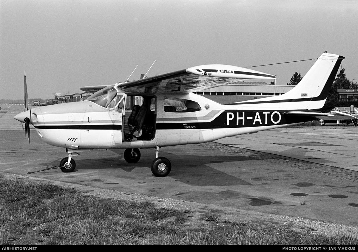 Aircraft Photo of PH-ATO | Cessna T210L Turbo Centurion | ATHO | AirHistory.net #608145
