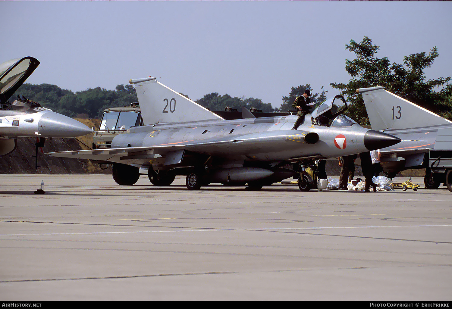 Aircraft Photo of 20 | Saab J35Oe Draken | Austria - Air Force | AirHistory.net #608411