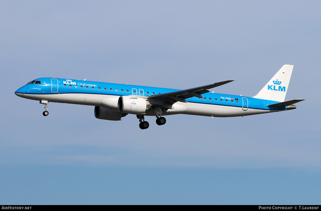 Aircraft Photo of PH-NXB | Embraer 195-E2 (ERJ-190-400) | KLM Cityhopper | AirHistory.net #608414