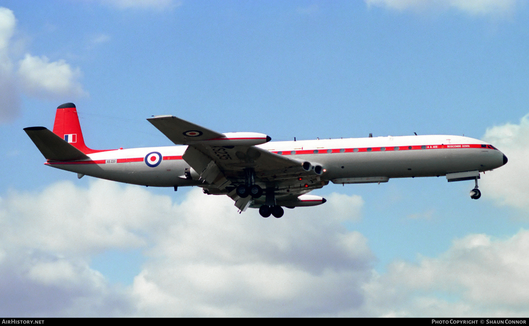 Aircraft Photo of XS235 | De Havilland D.H. 106 Comet 4C | UK - Air Force | AirHistory.net #608417