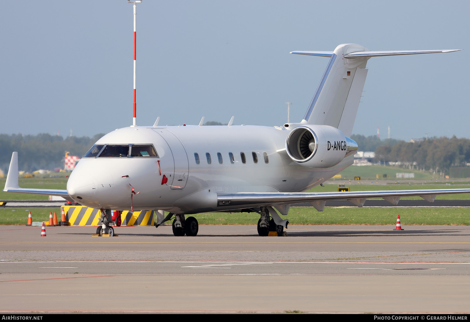 Aircraft Photo of D-ANGB | Canadair Challenger 604 (CL-600-2B16) | AirHistory.net #608514