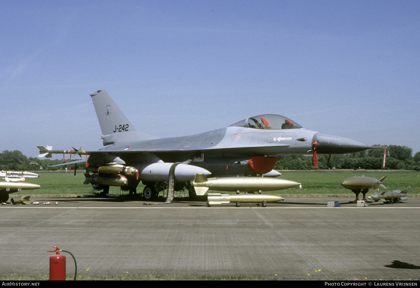 Aircraft Photo of J-242 | General Dynamics F-16A Fighting Falcon | Netherlands - Air Force | AirHistory.net #608552