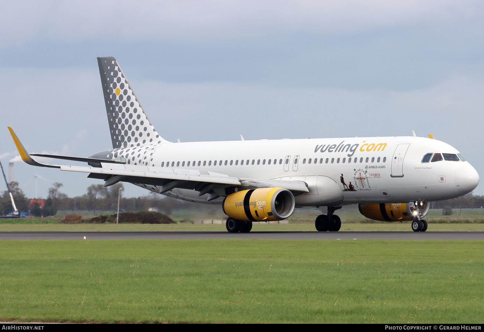 Aircraft Photo of EC-MFL | Airbus A320-232 | Vueling Airlines | AirHistory.net #608565