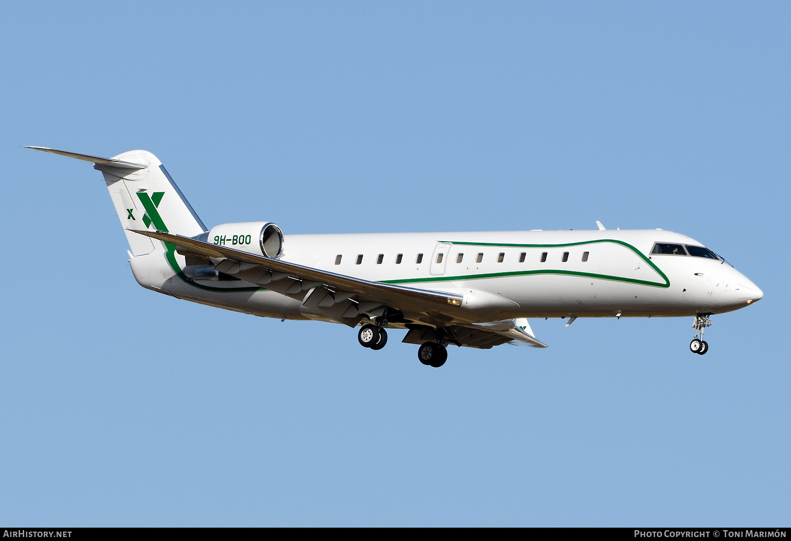 Aircraft Photo of 9H-BOO | Bombardier Challenger 850 (CRJ-200SE/CL-600-2B19) | AirX Charter | AirHistory.net #608587
