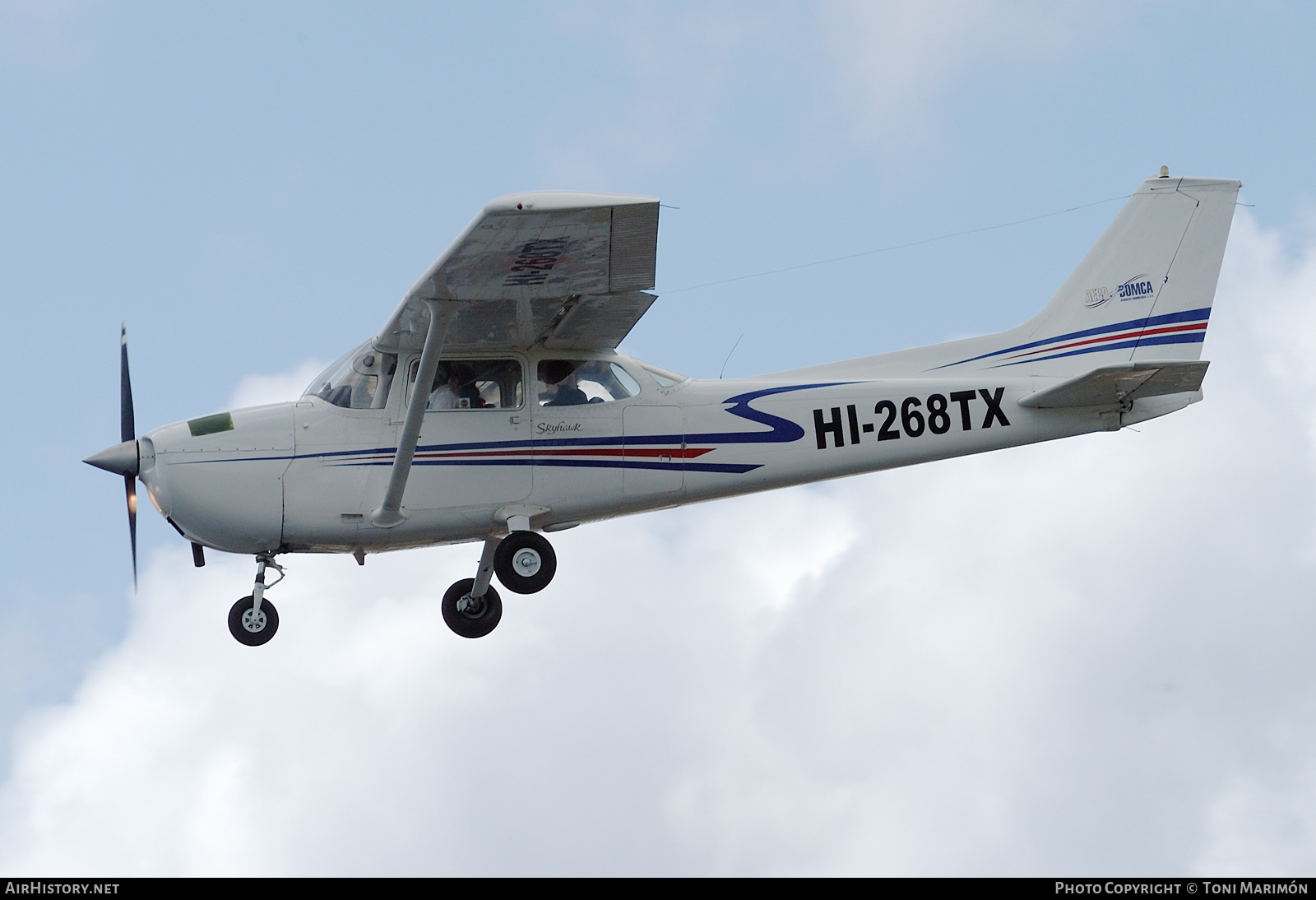 Aircraft Photo of HI-268TX | Cessna 172M | AeroDomca | AirHistory.net #608817
