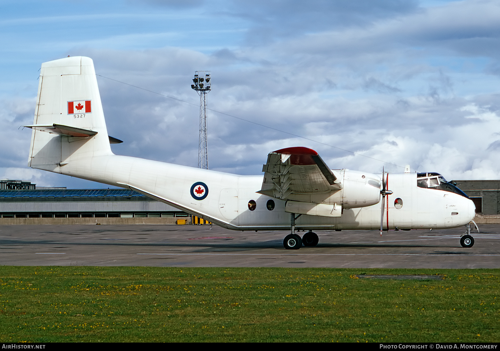 Aircraft Photo of 5327 | De Havilland Canada CC-108 Caribou 1B | Canada - Air Force | AirHistory.net #608825