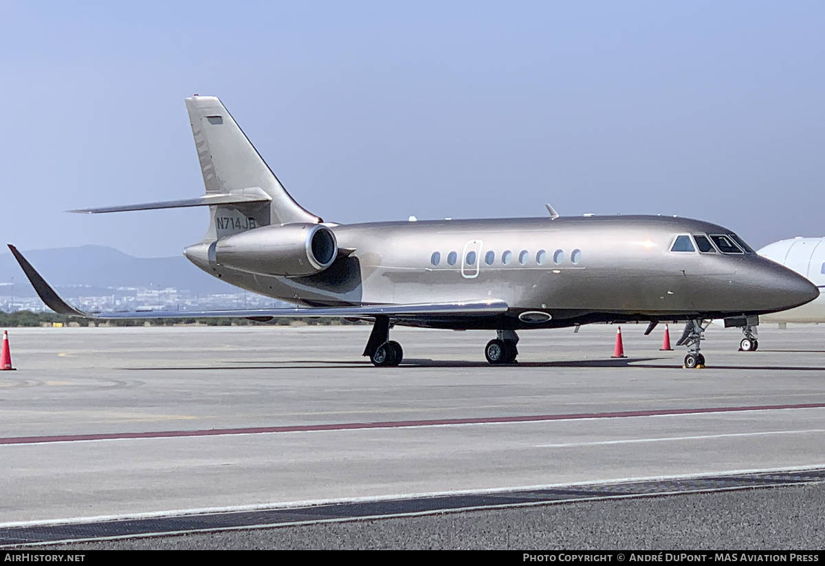 Aircraft Photo of N714JB | Dassault Falcon 2000 | AirHistory.net #608946