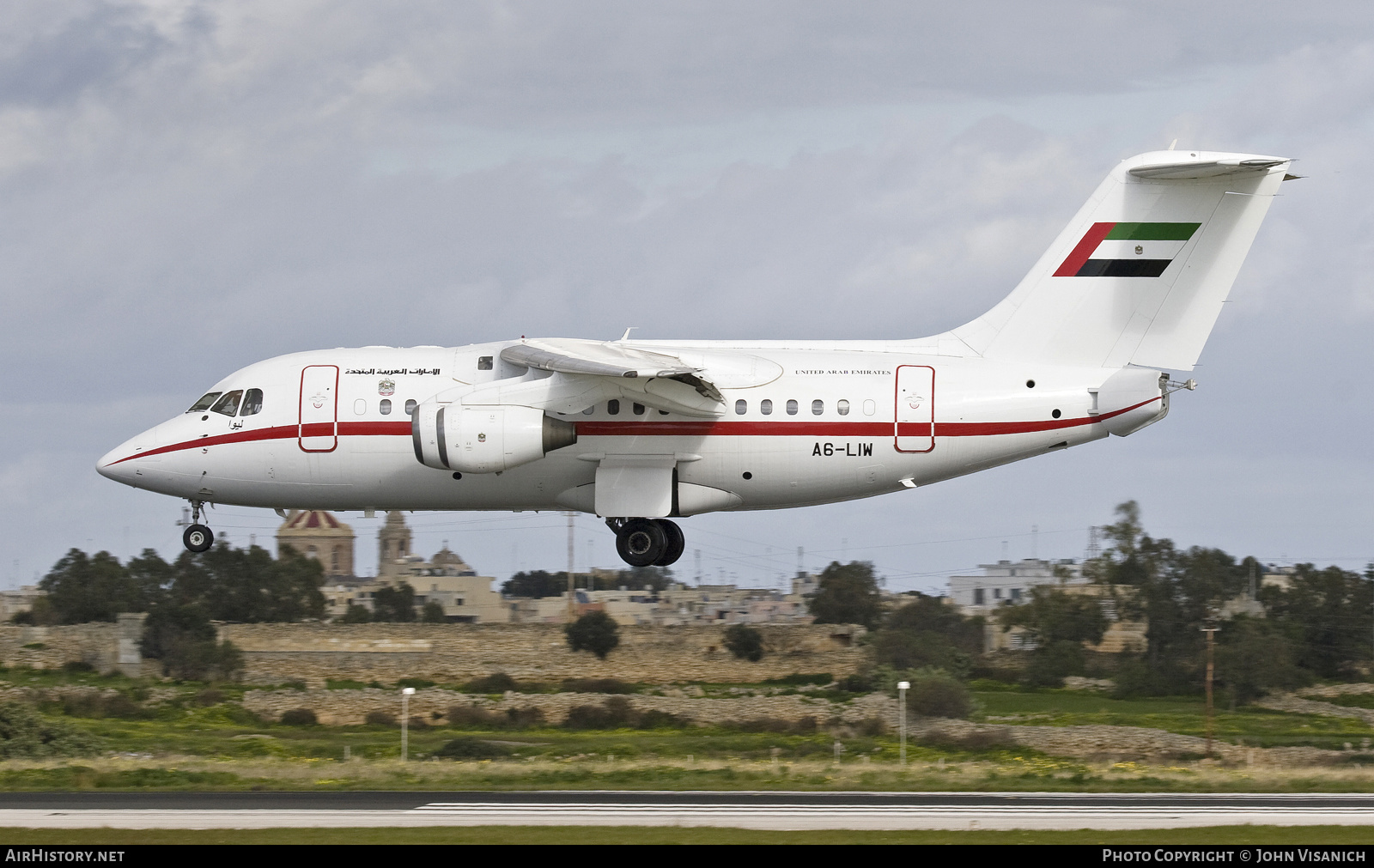 Aircraft Photo of A6-LIW | British Aerospace Avro 146-RJ70 | United Arab Emirates Government | AirHistory.net #608959