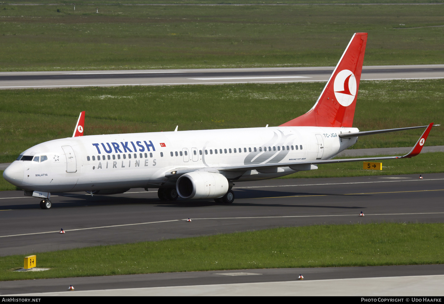 Aircraft Photo of TC-JGA | Boeing 737-8F2 | Turkish Airlines | AirHistory.net #609006