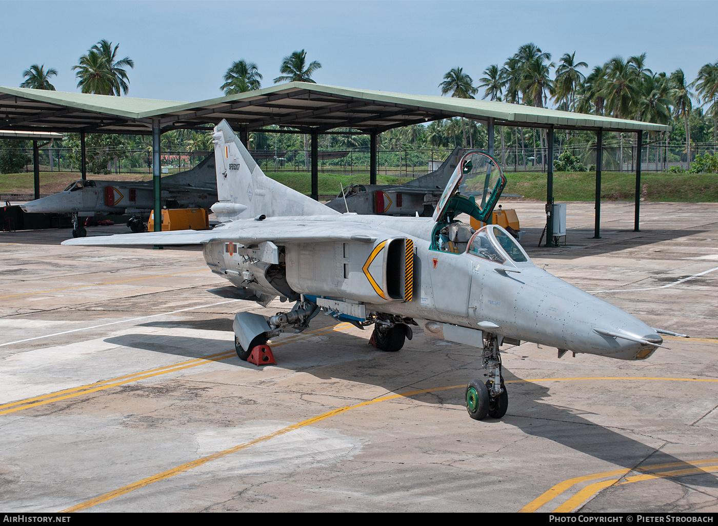 Aircraft Photo of SFS-5307 | Mikoyan-Gurevich MiG-27M | Sri Lanka - Air Force | AirHistory.net #609096