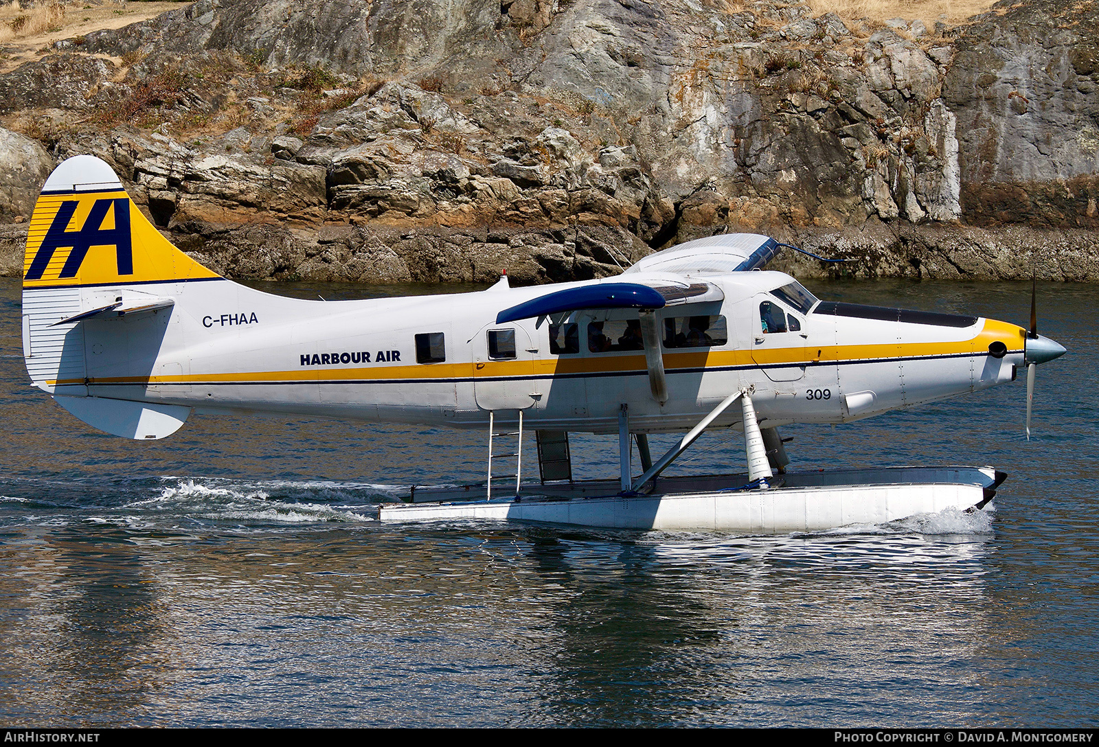 Aircraft Photo of C-FHAA | Vazar DHC-3T Turbine Otter | Harbour Air | AirHistory.net #609111