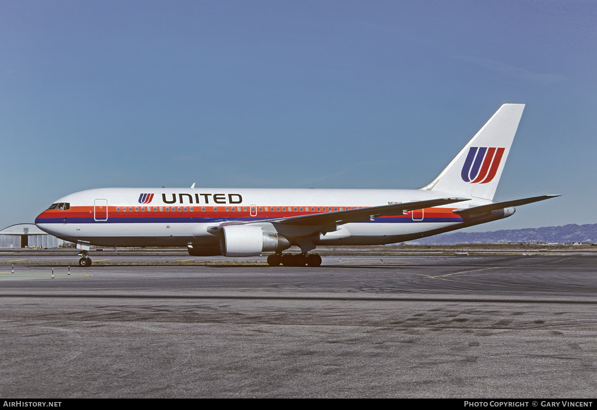 Aircraft Photo of N614UA | Boeing 767-222 | United Airlines | AirHistory.net #609181