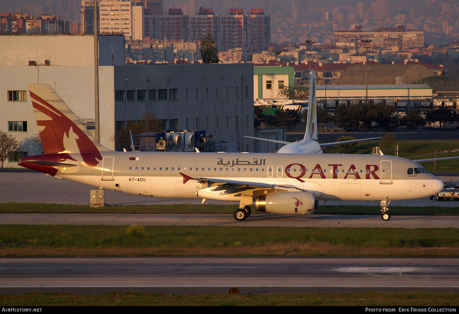 Aircraft Photo of A7-ADU | Airbus A320-232 | Qatar Airways | AirHistory.net #609216