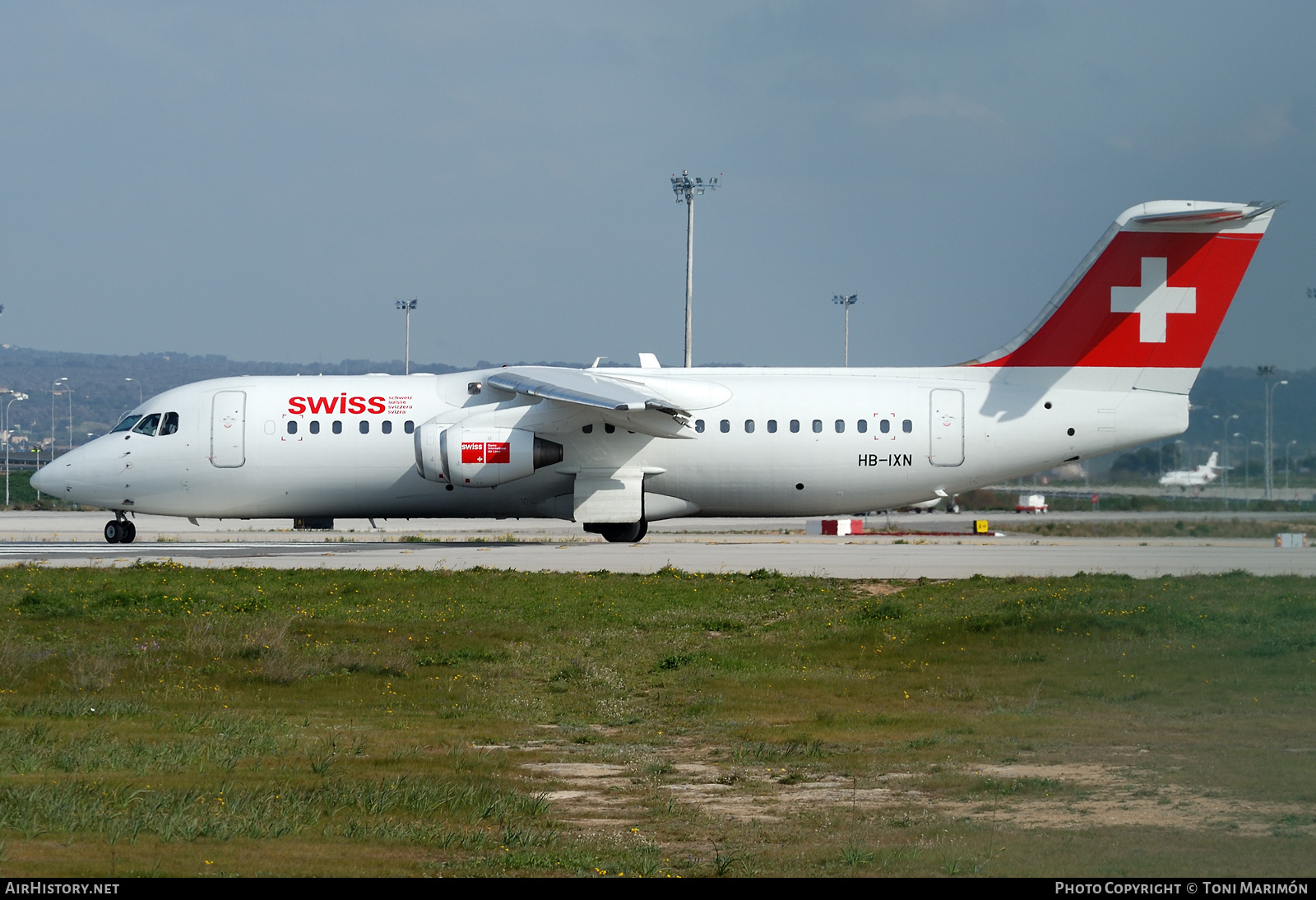 Aircraft Photo of HB-IXN | British Aerospace Avro 146-RJ100 | Swiss International Air Lines | AirHistory.net #609234