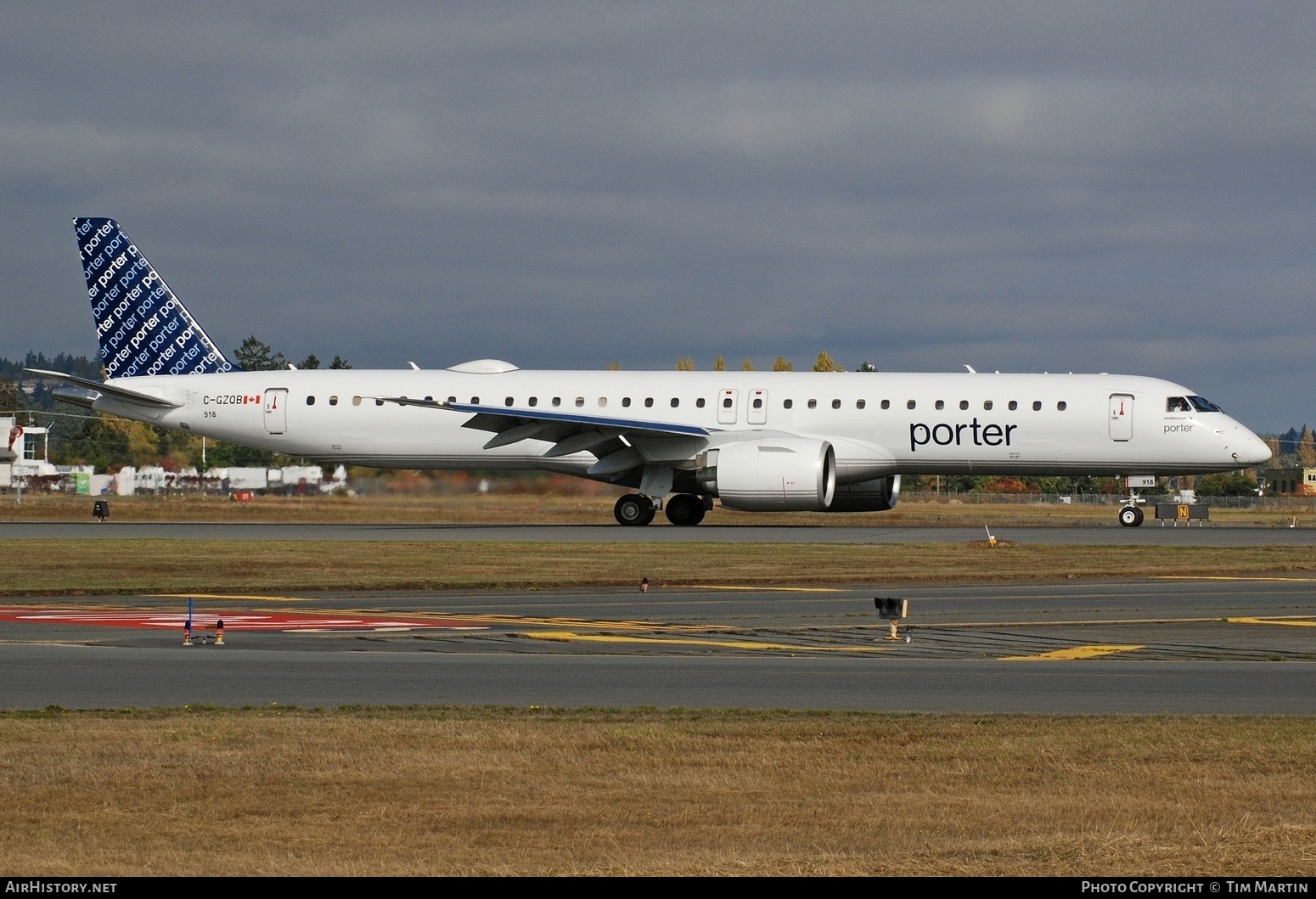 Aircraft Photo of C-GZQB | Embraer 195-E2 (ERJ-190-400) | Porter Airlines | AirHistory.net #609236