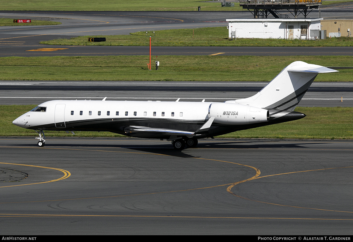 Aircraft Photo of N121SA | Bombardier Global Express (BD-700-1A10) | AirHistory.net #609428