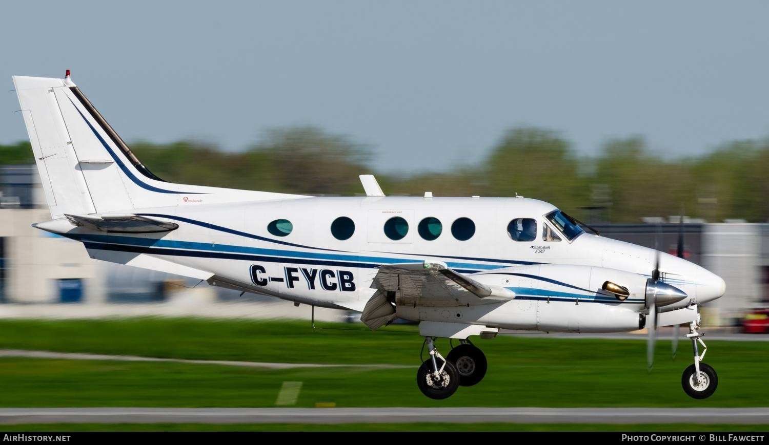 Aircraft Photo of C-FYCB | Beech E90 King Air | AirHistory.net #609476