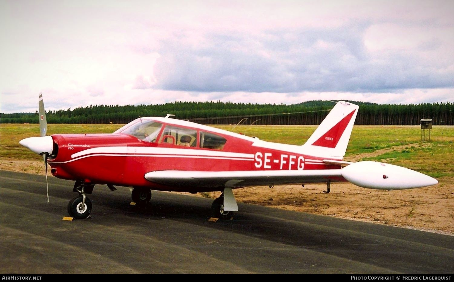 Aircraft Photo of SE-FFG | Piper PA-24-250 Comanche | AirHistory.net #609551
