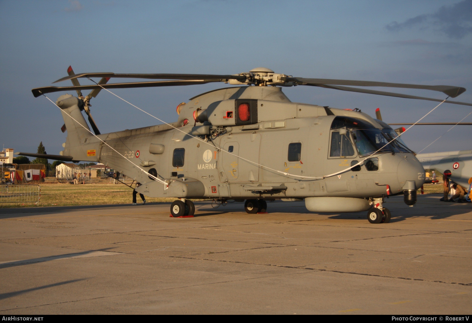 Aircraft Photo of MM81726 | EHI EH-101-110 | Italy - Navy | AirHistory ...