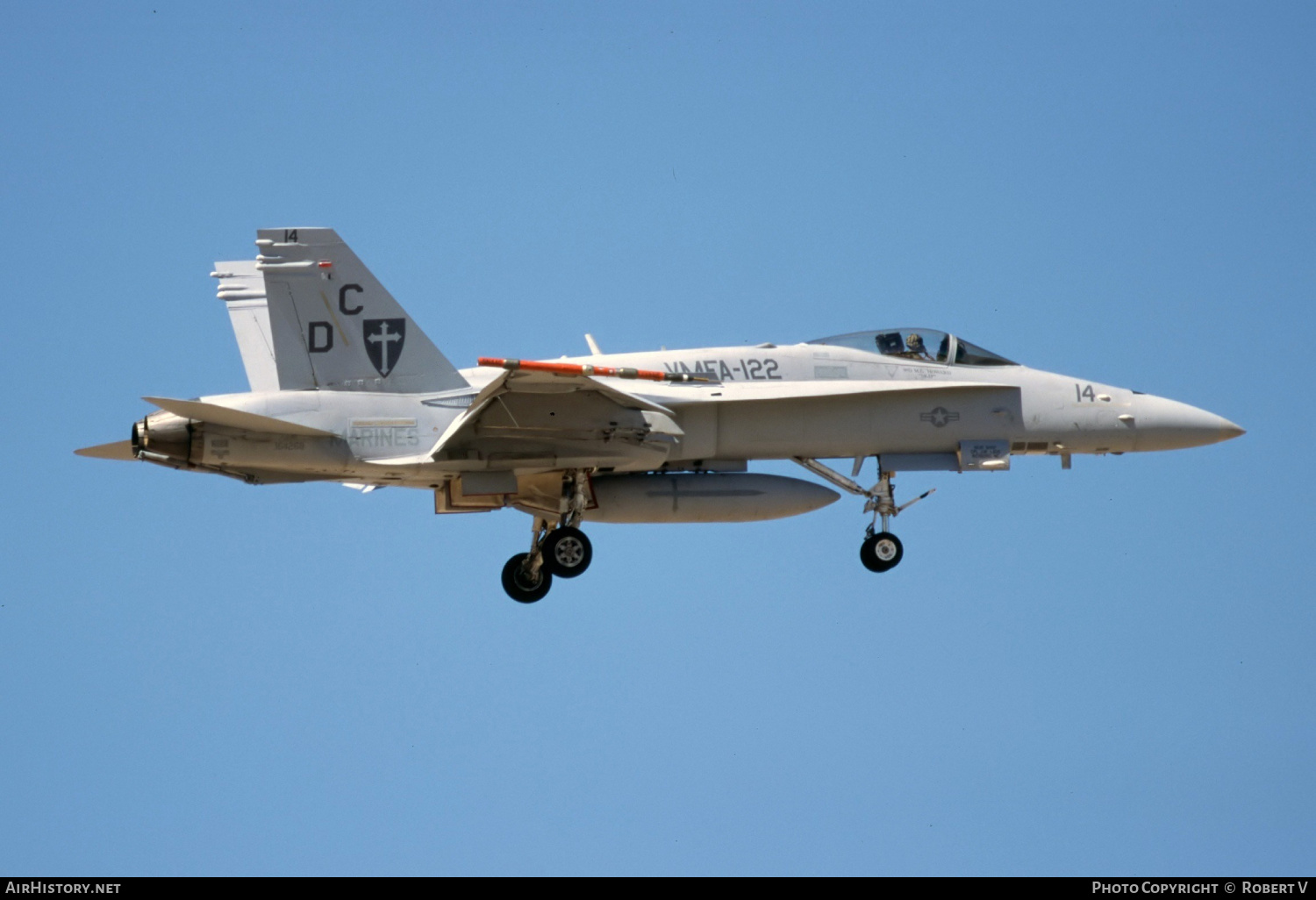 Aircraft Photo of 164268 | McDonnell Douglas F/A-18C Hornet | USA - Marines | AirHistory.net #609603