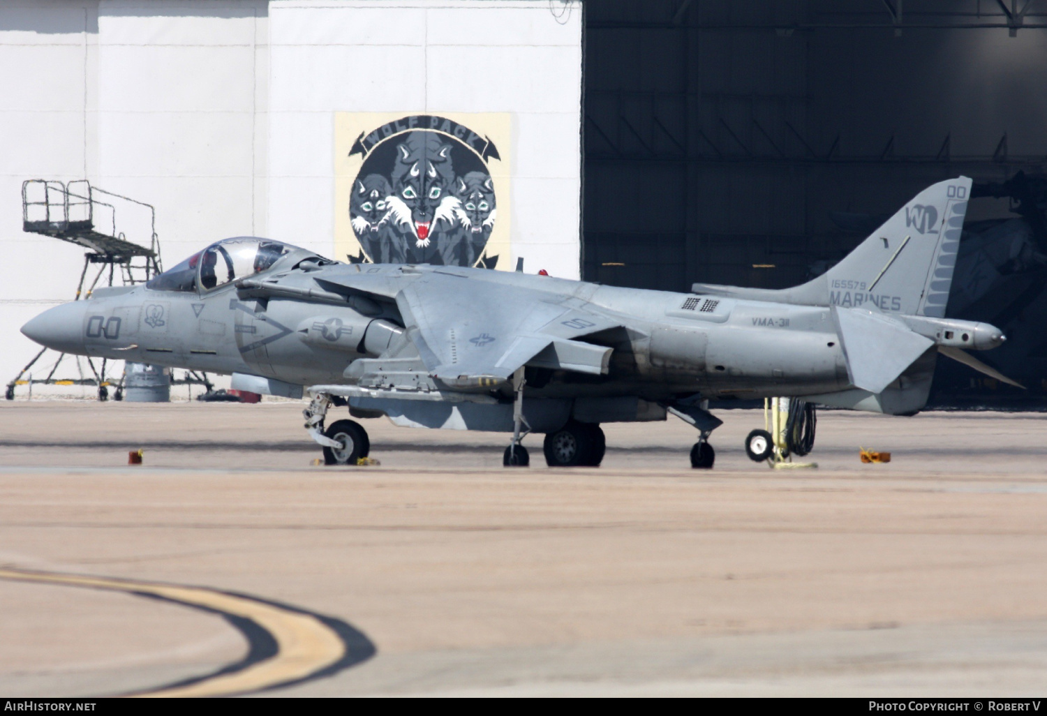 Aircraft Photo of 165579 | Boeing AV-8B(R) Harrier II+ | USA - Marines | AirHistory.net #609605
