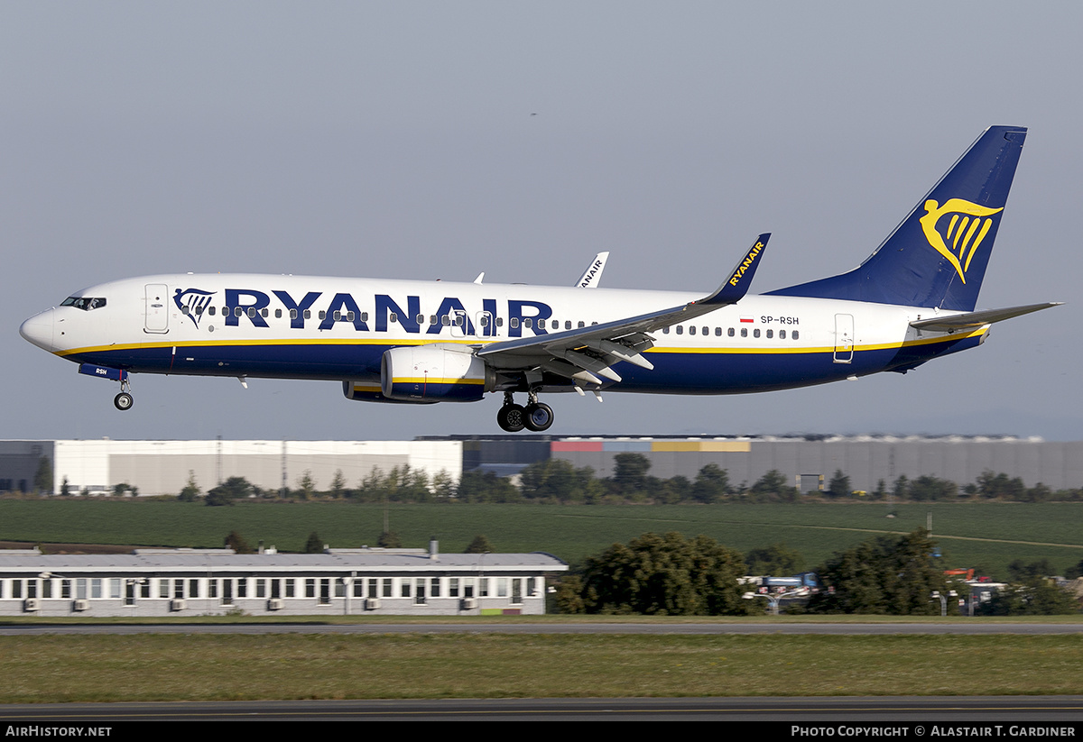 Aircraft Photo of SP-RSH | Boeing 737-8AS | Ryanair | AirHistory.net #609786