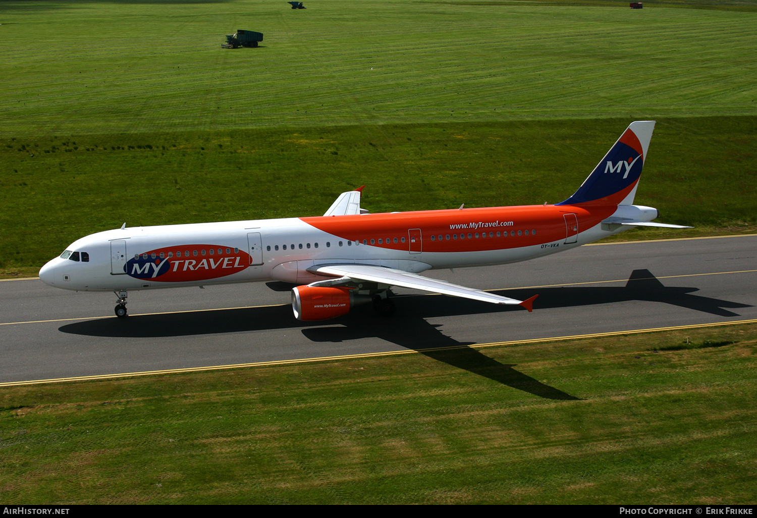 Aircraft Photo of OY-VKA | Airbus A321-211 | MyTravel Airways | AirHistory.net #609833