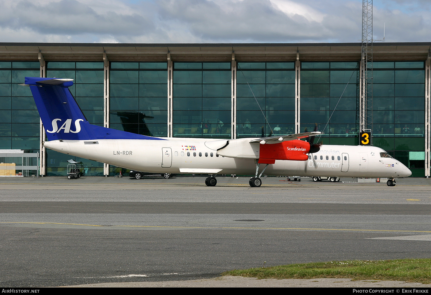 Aircraft Photo of LN-RDR | Bombardier DHC-8-402 Dash 8 | Scandinavian Commuter - SAS | AirHistory.net #609834
